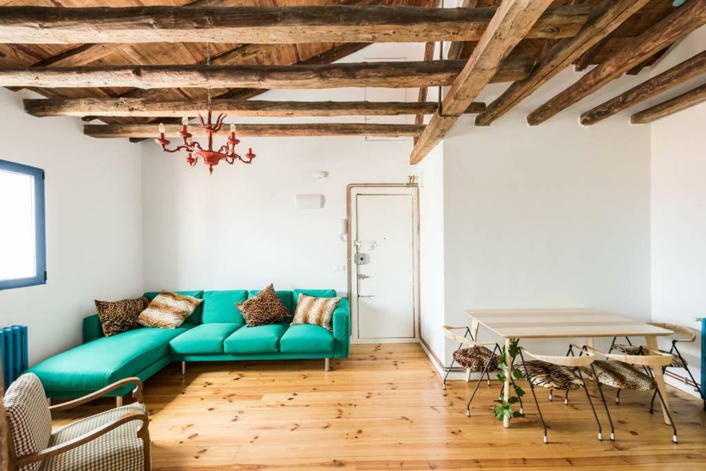 Atico De Mowgli - Sol Apartment Madrid Bagian luar foto
